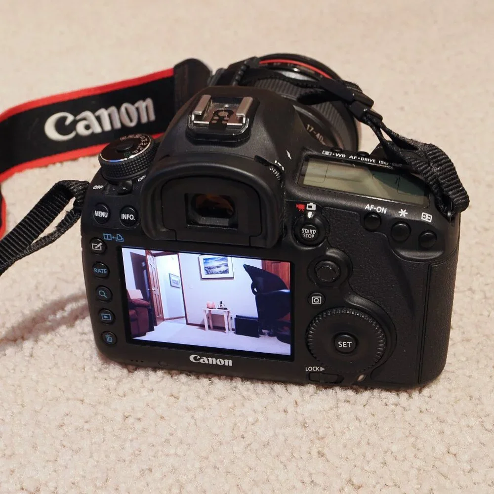 Canon 5Diii DLSR Camera and Lens
